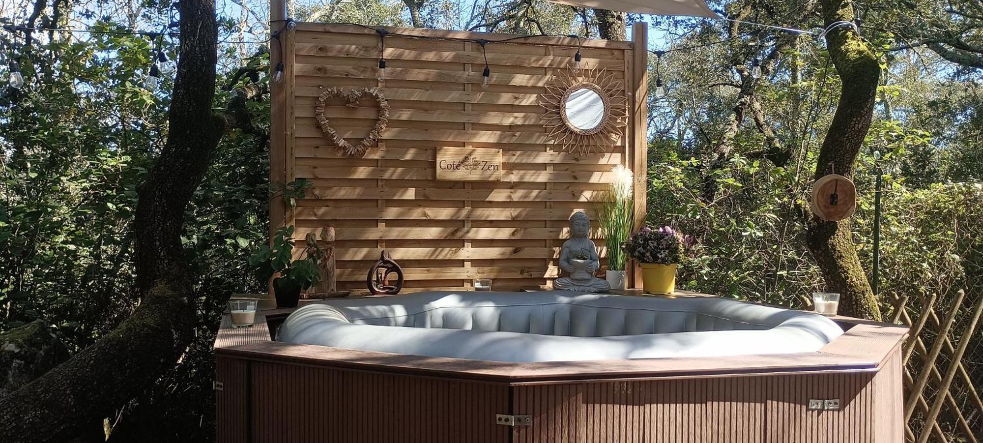 Evasion En Pleine Nature, Tipi Insolite Et Jacuzzi Au Pont Du Gard ! Vers Pont du Gard Exterior foto